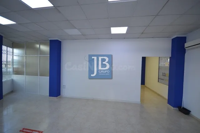 Local comercial 75m² en venta - XIMENT DE TOVIA - foto 4
