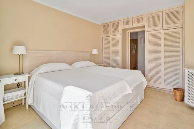Casa-Chalet en Venta en Santa Eularia Des Riu Baleares — 22