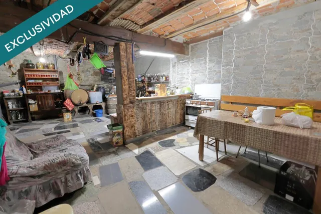 Gran casa rústica con espectacular bodega, cochera y vistas  - foto 2