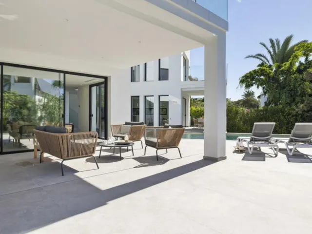 Chalet 5 habitaciones 670m² en venta - Marbella — 18