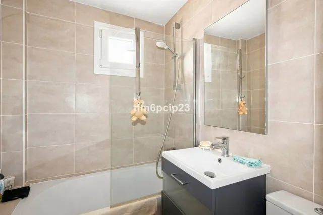 Apartamento en Venta en San Luis De Sabinillas Málaga — 3