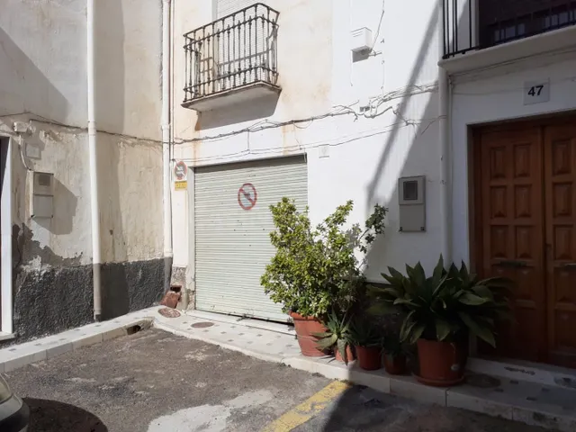 EN MACAEL ALMERIA. VENTA DE GARAJE CON DOS PLANTAS - foto 2