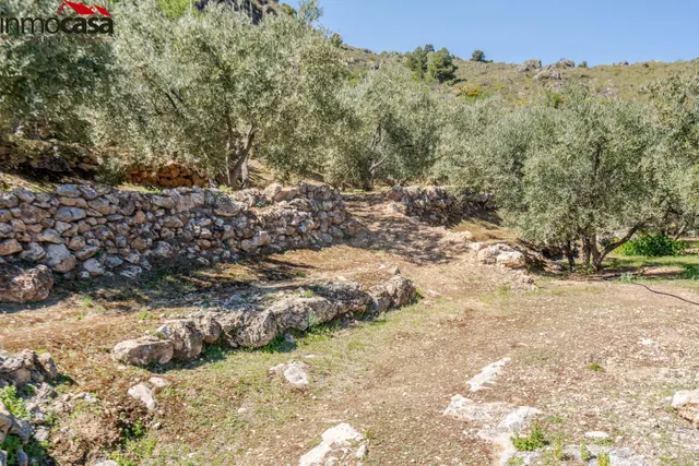 TERRENO EN PINOS DEL VALLE