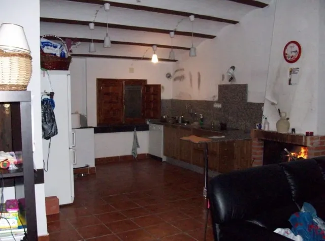 TERRENO CON CASA EN CASTALLA — 3