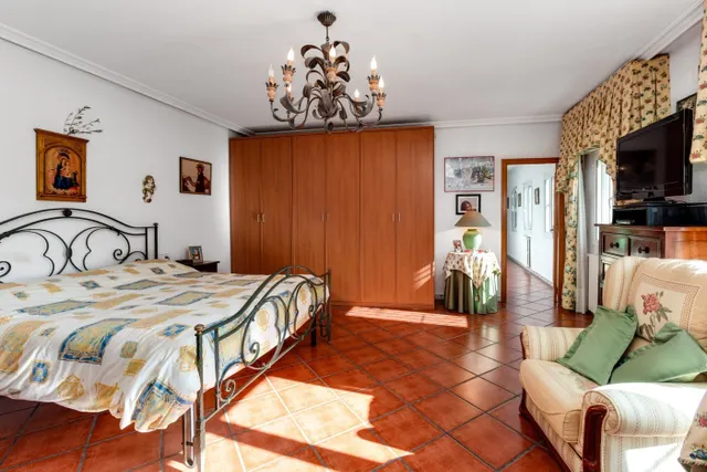 HERMOSA VILLA DE LUJO, ESTILO MEDITERRÁNEO EN LA ZONA DE LA SIESTA-SAN LUIS — 44