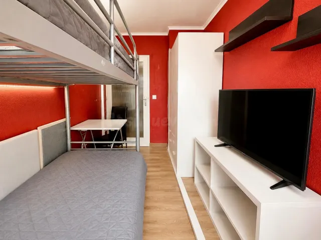 Piso exterior con balcón perimetral, domótica y posibilidad  - foto 4