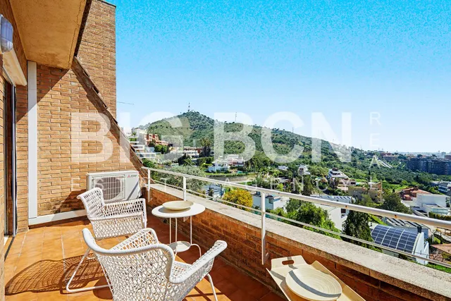 Exclusiva casa con vistas panorámicas — 47