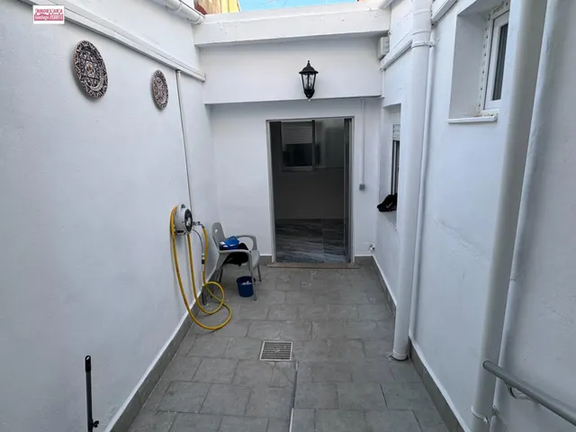 VENTA DE CASA EN BENIFAIO CON ACCESO POR DOS CALLES — 7