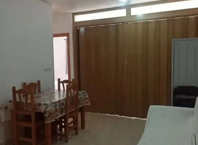 ¡ CHOLLO EN PRIMERA LÍNEA DEL PUERTO !! - 4 MINUTOS A LA PLAYA ANDANDO! — 7