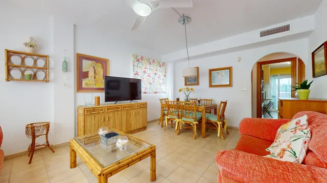 CHALET CON AMPLIA PARCELA JUNTO A LA PLAYA DE LAS HIGUERICAS – TORRE DE LA HORADADA — 6