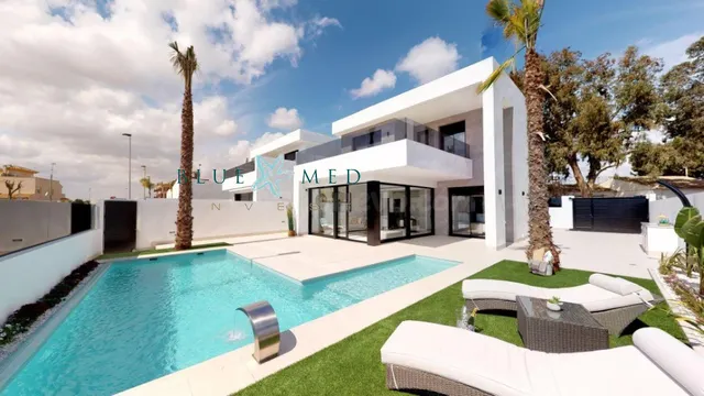 VILLA EN SAN PEDRO DEL PINATAR