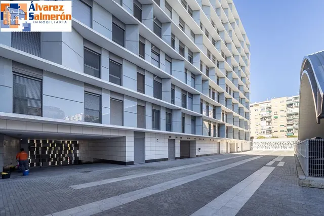 EXCLUSIVO PISO EN ARABIAL — 32