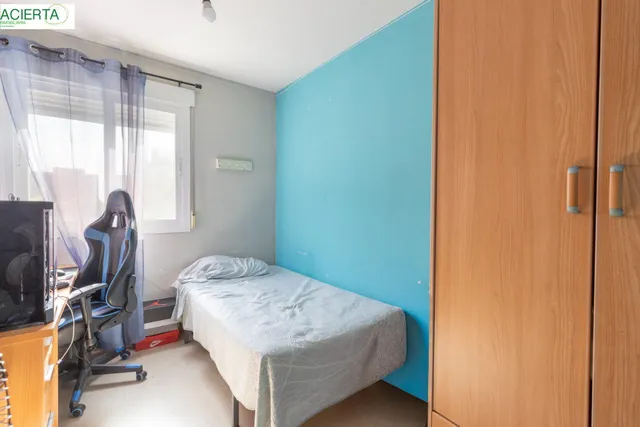 PISO VPO DE CUATRO DORMITORIOS CON GARAJE EN PADRE CLARET — 10