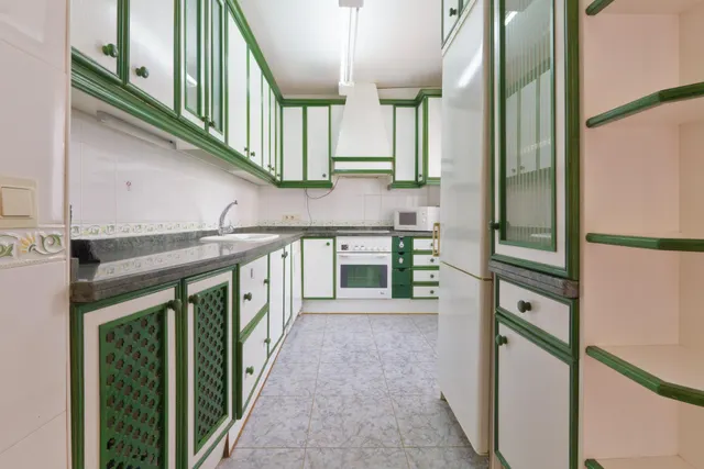 Bonita Casa en Cúllar Vega — 10