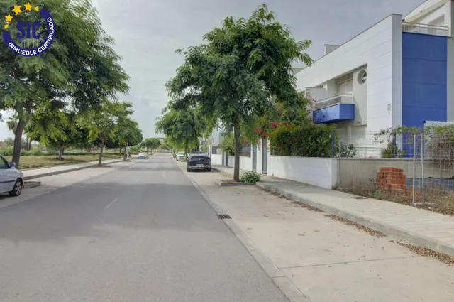 Construye tu proyecto a cien metros del mar — 6