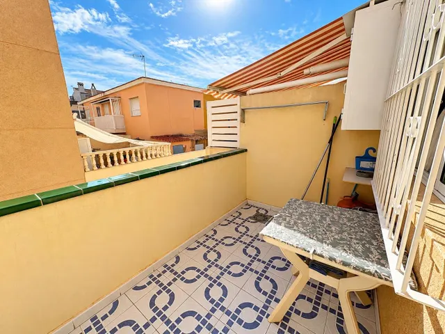 Adosado con garaje en venta a pocos minutos de la playa en Santa Pola — 14