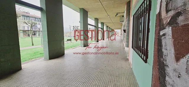 ESTUPENDO LOCAL COMERCIAL EN LA CANTÁBRICA. ASTILLERO. — 4
