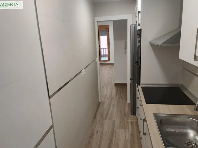 PISO NUEVO A ESTRENAR EN PLENO CENTRO DE GRANADA — 6