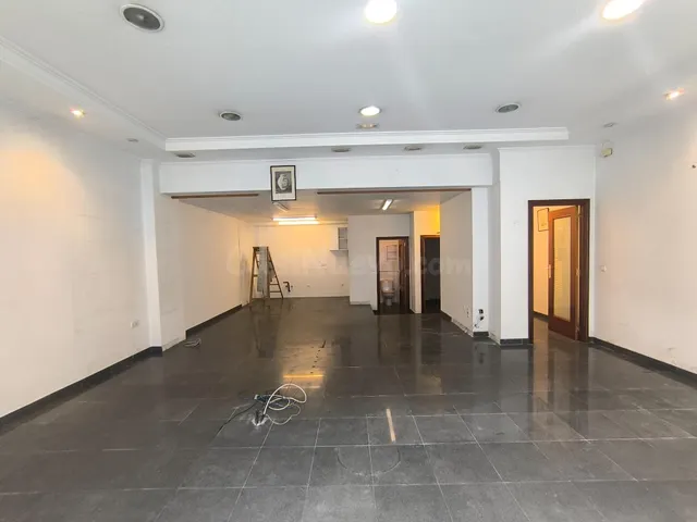 LOCAL COMERCIAL EN SANTIAGO