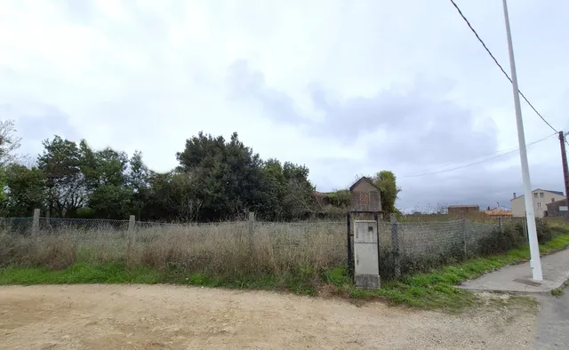 Oportunidad Inmobiliaria en Lugar de Quintáns (Carballo) - foto 4
