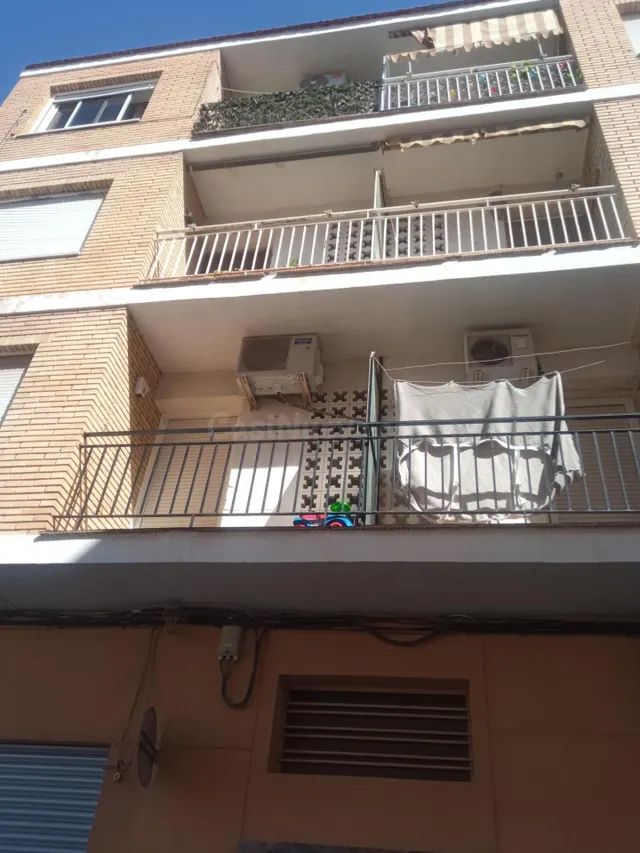 VENTA PISO PARA REMORMAR EN IBI-Calle Tizona — 3