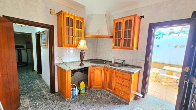 CASA INDEPENDIENTE DE 4 DORMITORIOS    PLAYA DE REGLA — 4