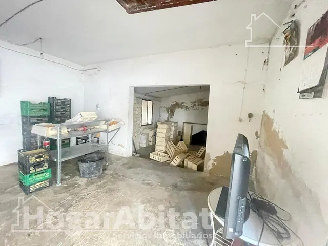 ¡OPORTUNIDAD DE INVERSIÓN! CHALET CON TERRAZA Y PARCELA, EN EL CENTRO — 13