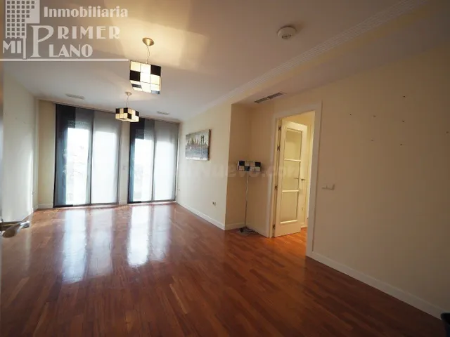 ️ ¡Vivienda de lujo junto al Ayuntamiento de Tomelloso – Pla