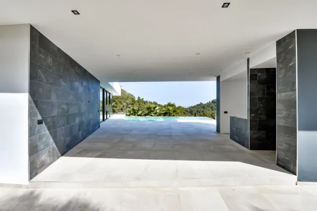 Impresionante villa moderna en una ubicación privilegiada con vistas al mar — 19