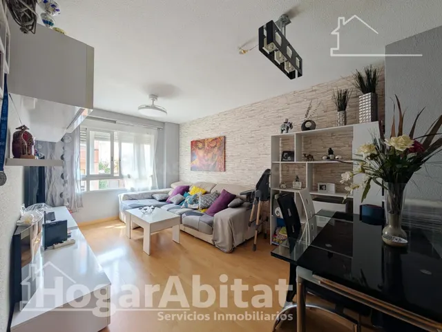 TODO EXTERIOR CON TRASTERO Y ASCENSOR — 3