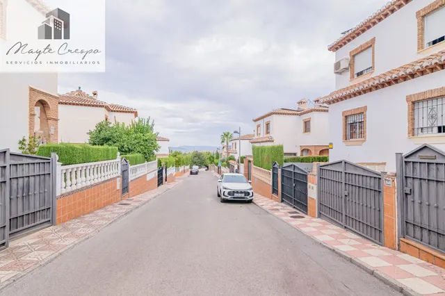 ¡AMPLIA CASA DE 4 DORMITORIOS, 3 BAÑOS Y CALEFACCIÓN CENTRAL EN LA ZUBIA! ✨ — 49