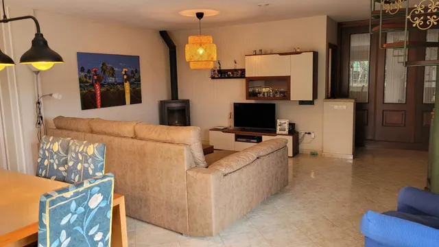 Chalet 6 dormitorios en Vilanova de Arousa — 20