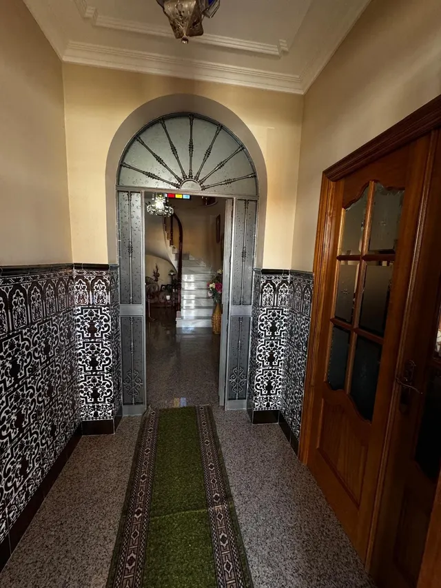 FABULOSA CASA SEÑORIAL EN CALLE CHILE! ZONA ALAMEDA. - foto 3