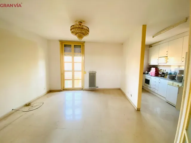 Apartamento en venta en el Casco Antiguo - foto 3