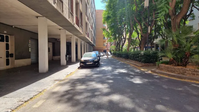 Plaza de parking en carrer pare gil — 6