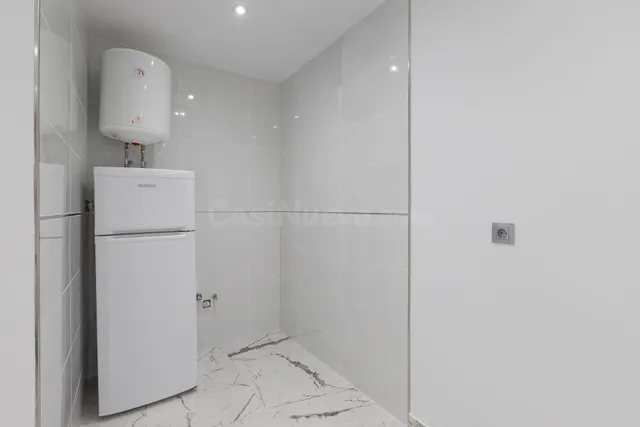 ESTUDIOS A ESTRENAR JUNTO PUERTO DEPORTIVO FUENGIROLA - foto 3