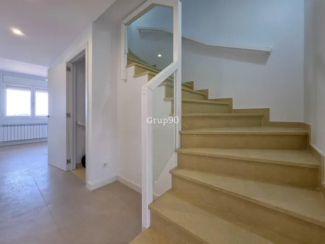 ¡a estrenar! espectacular casa adosada con gran jardín a 20 min de Lleida — 26