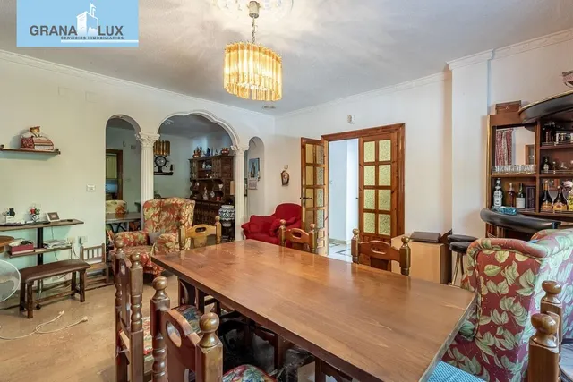 Espectacular Chalet en Ogijares - Ideal para Familias — 16
