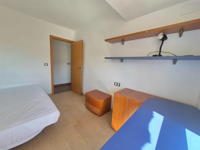 4 habitaciones Y 2 BAÑOS CON ASCENSOR — 17