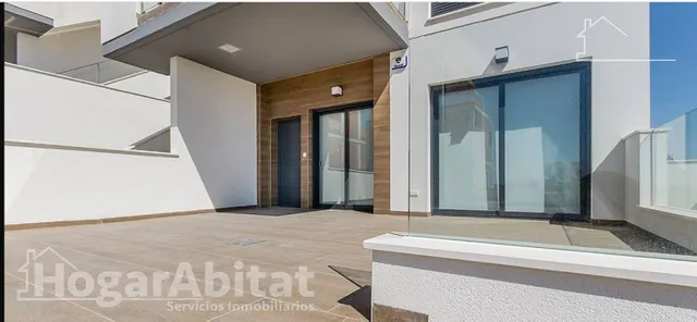 Lujo y calidad de vida en esta vivienda totalmente nueva con piscina — 9
