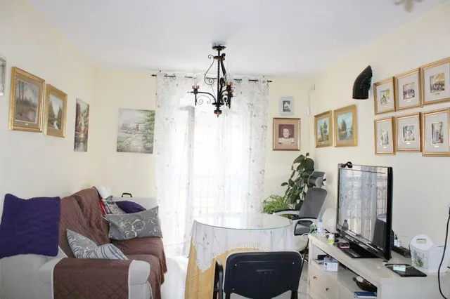 DUPLEX CON APARTAMENTO INDEPENDIENTE — 10