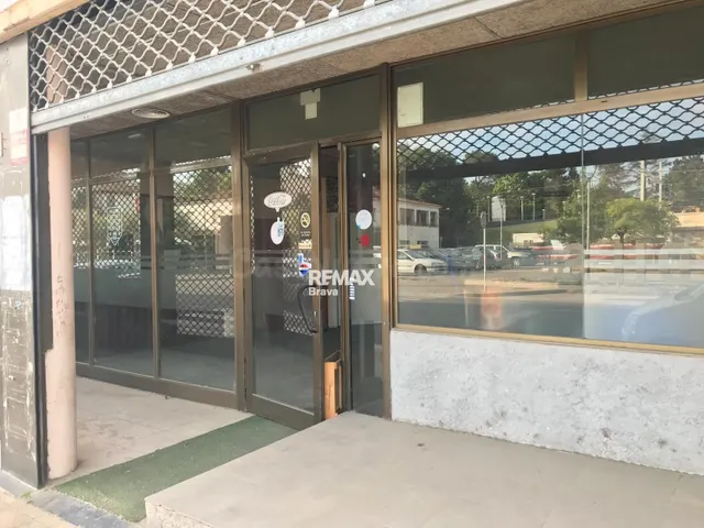 Bordils | Gran oportunidad de local comercial con máxima vis - foto 5