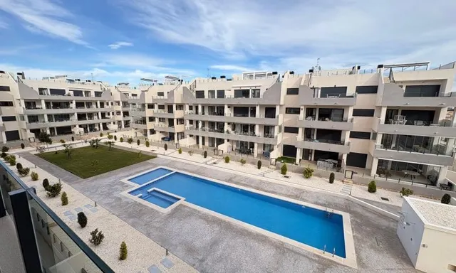 APARTAMENTO DE 2 DORMITORIOS Y 2 BAÑOS EN ORIHUELA COSTA (VI - foto 4