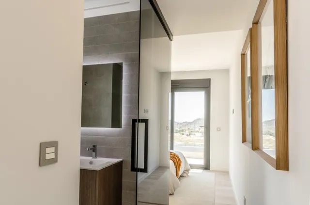 Villas de obra nueva con piscina privada y casa de invitados — 12