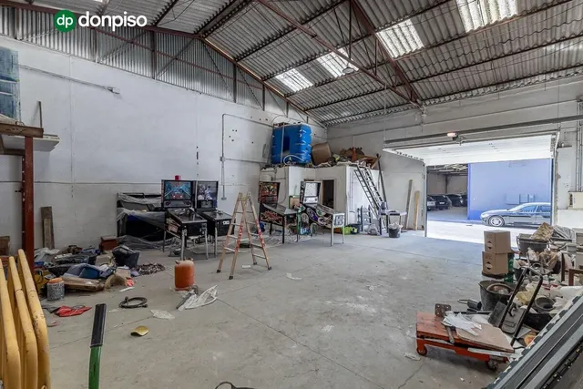 NAVE INDUSTRIAL EN POL. ASEGRA, PELIGROS. — 7
