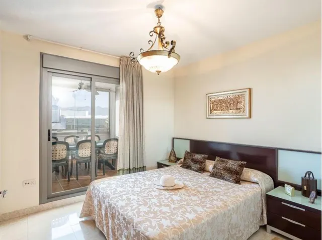 Maravilloso apartamento situado en la Urbanización Miramar en Fuengirola. — 13