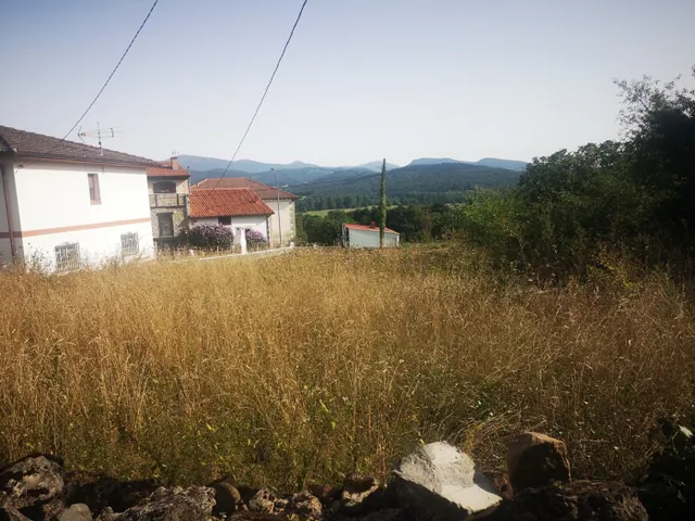 TERRENO URBANO EN VALLE DE MENA — 10
