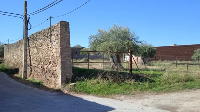Solar urbano cercano a la plaza de Valdefuentes — 6