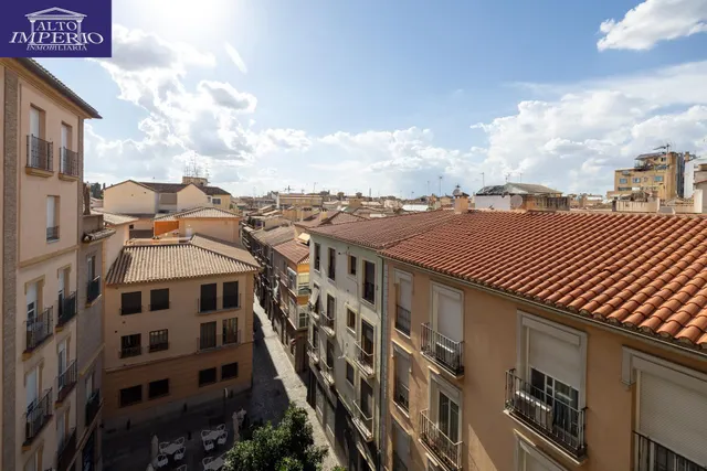 Piso y cochera en venta junto Acera de Darro. — 20