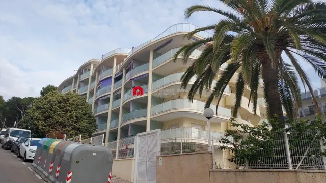 En venta apartamento estudio amueblado en Salou - foto 3